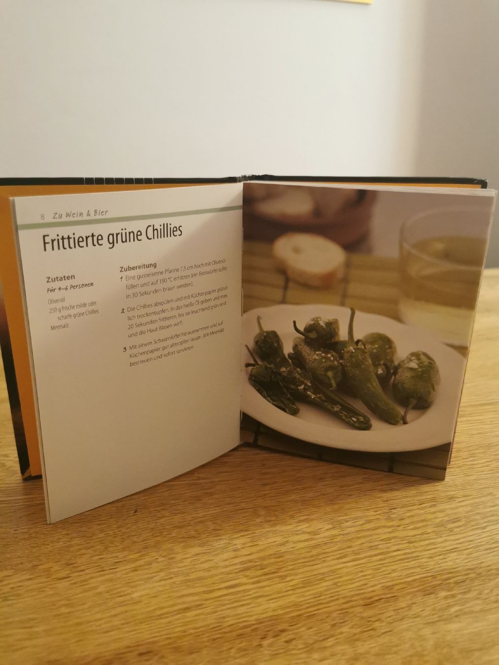 Bücher: Tapas - Der Geschmack Spaniens  – Neu (gemäss Beschreibung) aus Bern von cam_b7ts 1