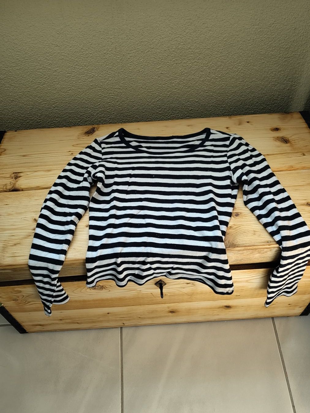 Pullover & Sweatshirts: Zwei Langarmshirts / dünne Pullover – Gebraucht aus Stäfa von mic_b7td 2