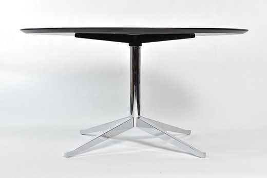 Knoll Tavoli: Florence Knoll Round Table – Usato da Zürich venduto da IndividumCH 2