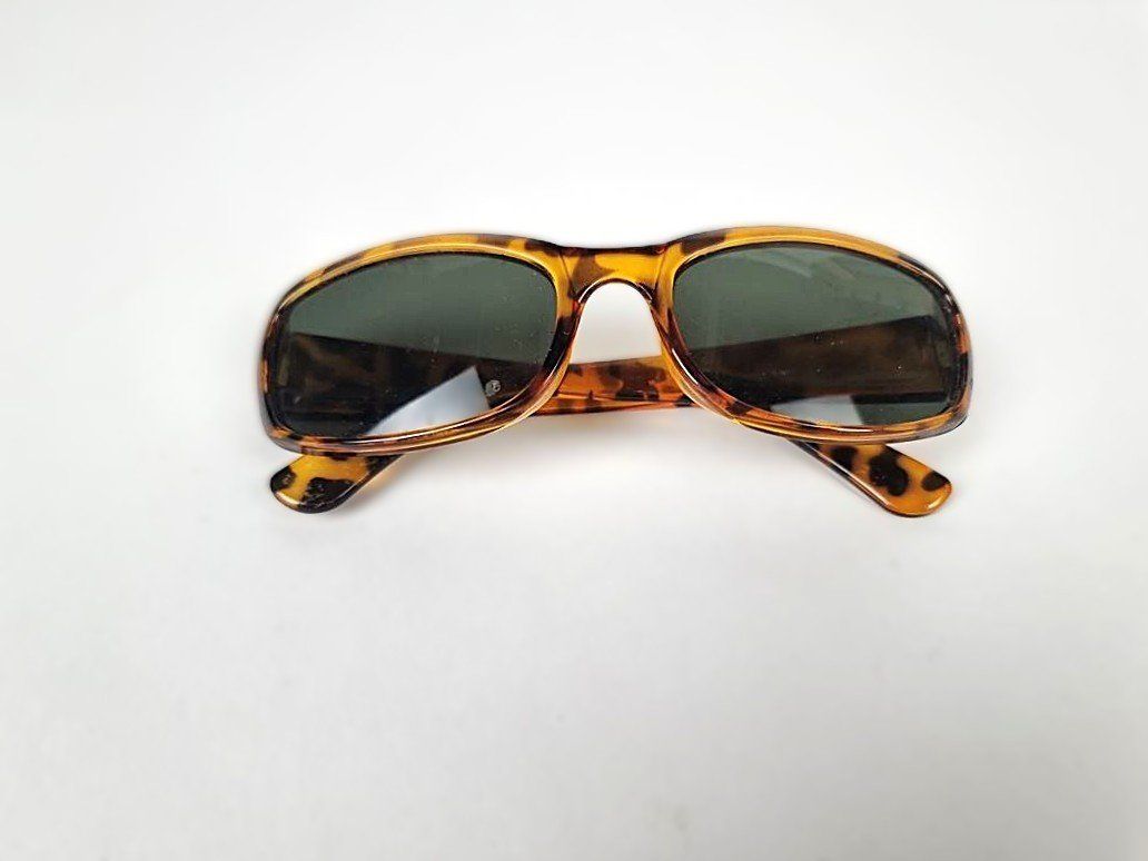 Occhiali & Lenti: Sonnenbrille Leopardenmuster – Usato da Urtenen-Schönbühl venduto da Restwert_Schoenbuehl 4