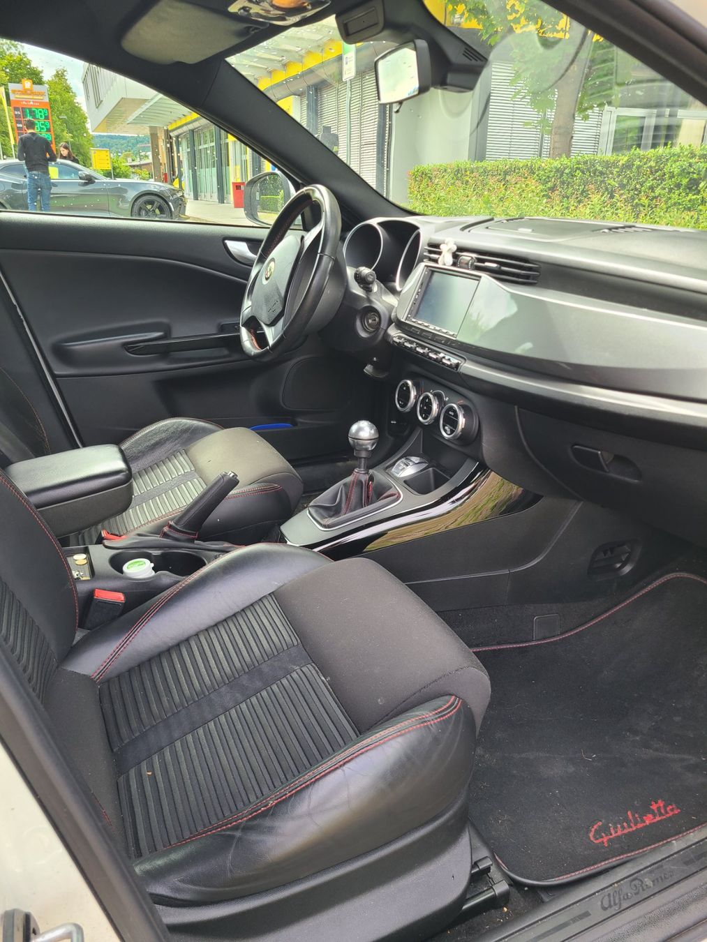 Alfa Romeo Automobili: Alfa Romeo Giulietta 1.4 TB – Usato da Seltisberg venduto da Binggi030 4