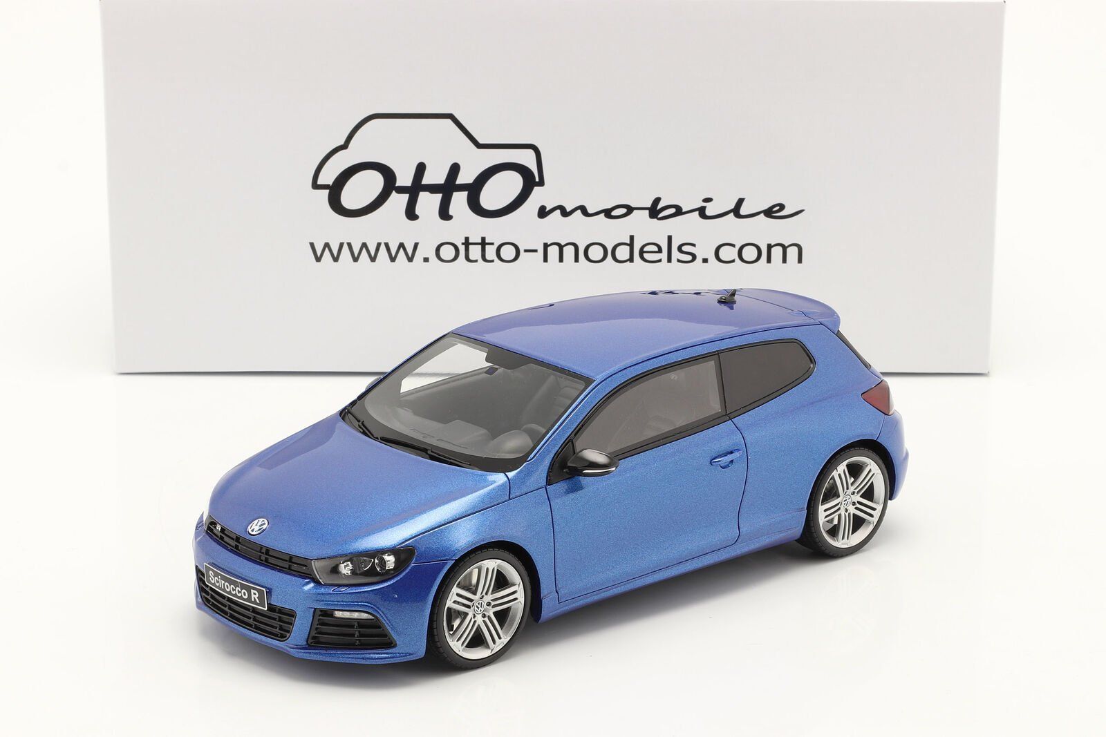 Volkswagen Modellautos: VW Scirocco III R Phase II 2014-2017 blau met.  1:18 – Neu und originalverpackt aus Gerlafingen von espero88 3