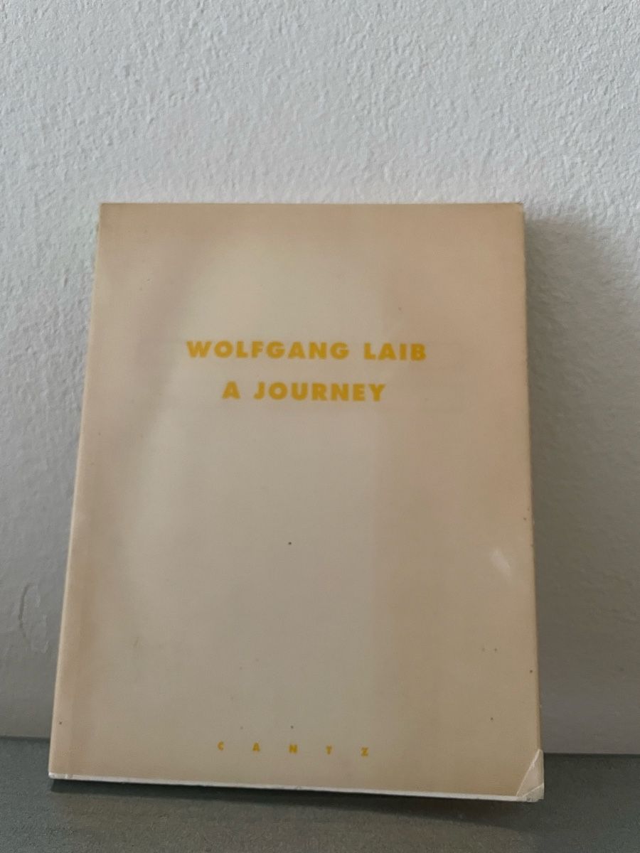 Libri: Wolfgang Laib: A Journey kunstbuch – Usato da Basel venduto da Amechan.