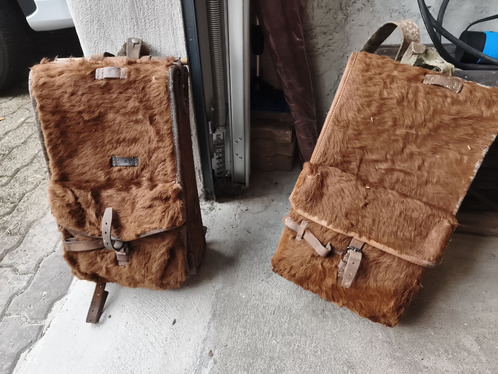 Zaini: Rucksack Fell Leder braun 2 Stk. gebraucht – Usato da Buchs AG venduto da huusmeister