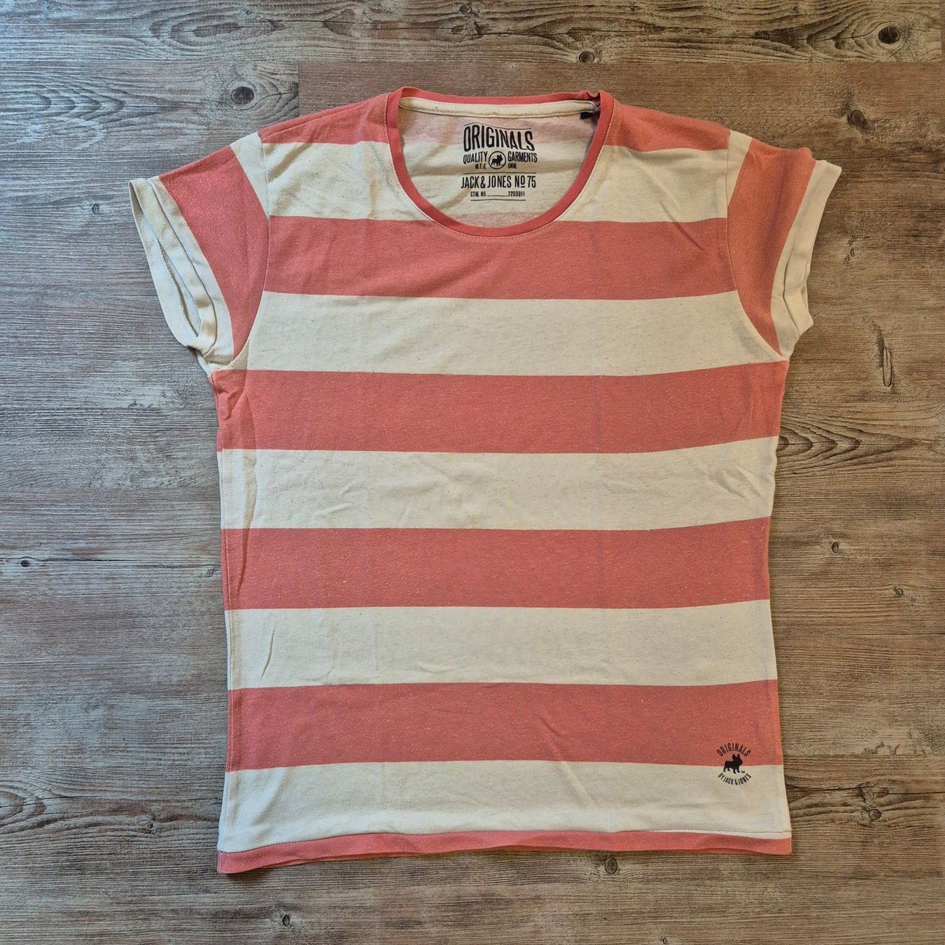 T-Shirts: T-Shirt – Gebraucht aus Porrentruy von Nos_petites_affaires