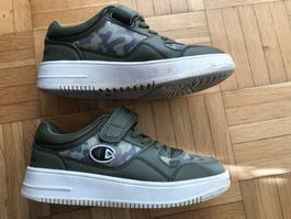 Sneaker Turnschuhe von Champion Grösse 32