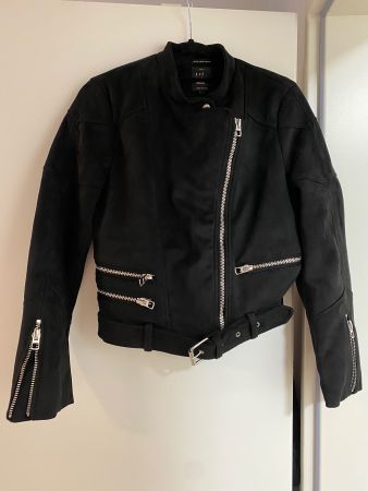 Zara Wildlederjacke