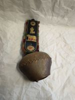 Alte Kuhglocke, Glocke mit Riemen