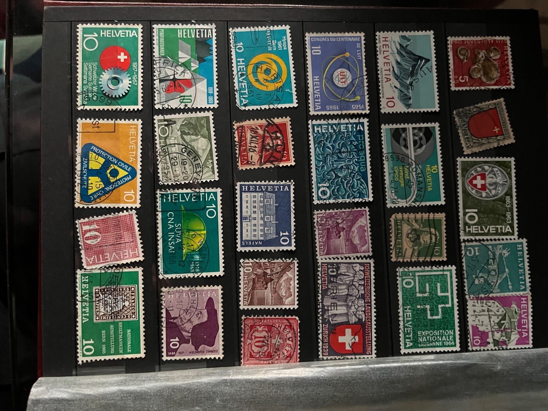 Alle Briefmarken: Briefmarken Bücher – Gebraucht aus Therwil von Andypin 5