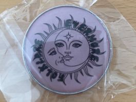 Taylor Swift Pin Anstecker Pop Punk Metal Rock Band