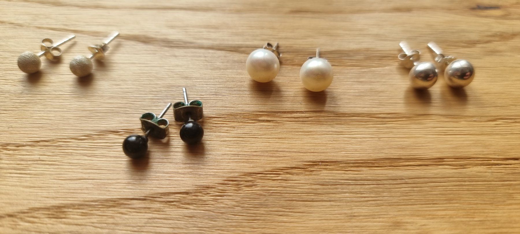 Orecchini pendenti & Orecchini a lobo: 4 Paar Ohrstecker – Usato da Lachen SZ venduto da allesweg78