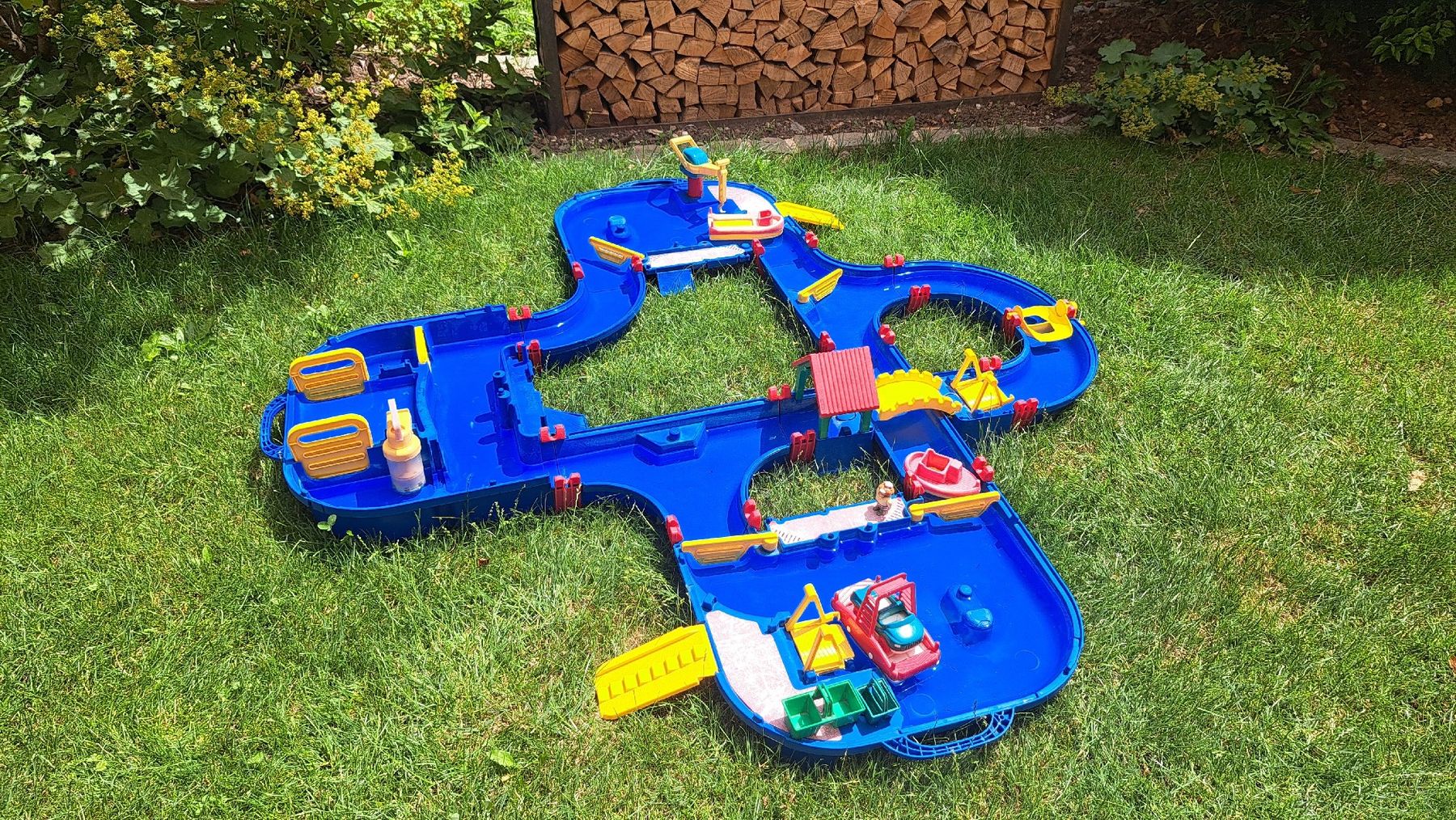 Aquaplay Spielzeuge: AquaPlay Wasser-Spielbahn  – Gebraucht aus Hombrechtikon von Amblana
