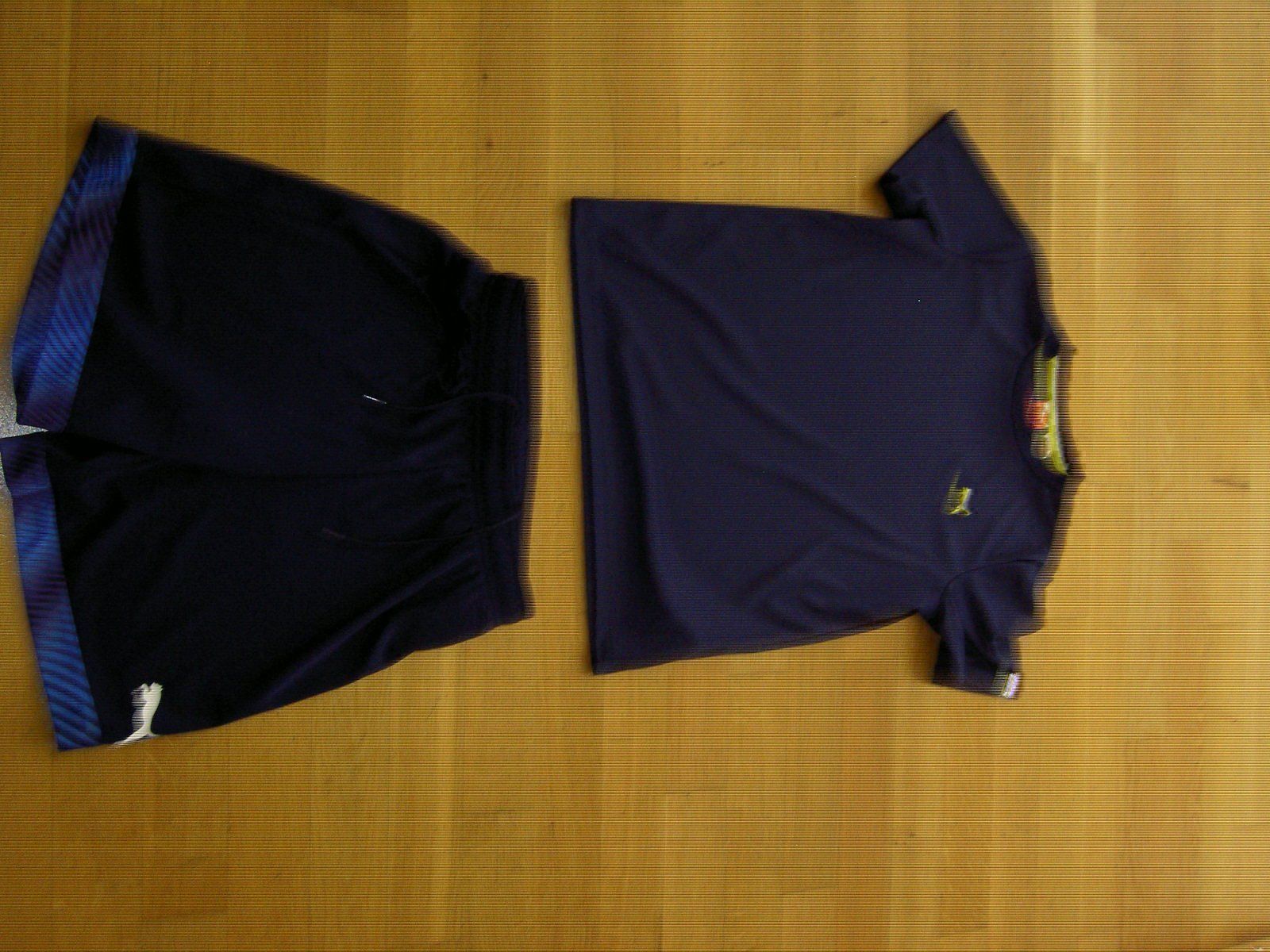 Puma Lotti & Set di vestiti: puma turn set hose tshirts gr.152 – Nuovo (secondo la descrizione) da Bettlach venduto da Tradenet100