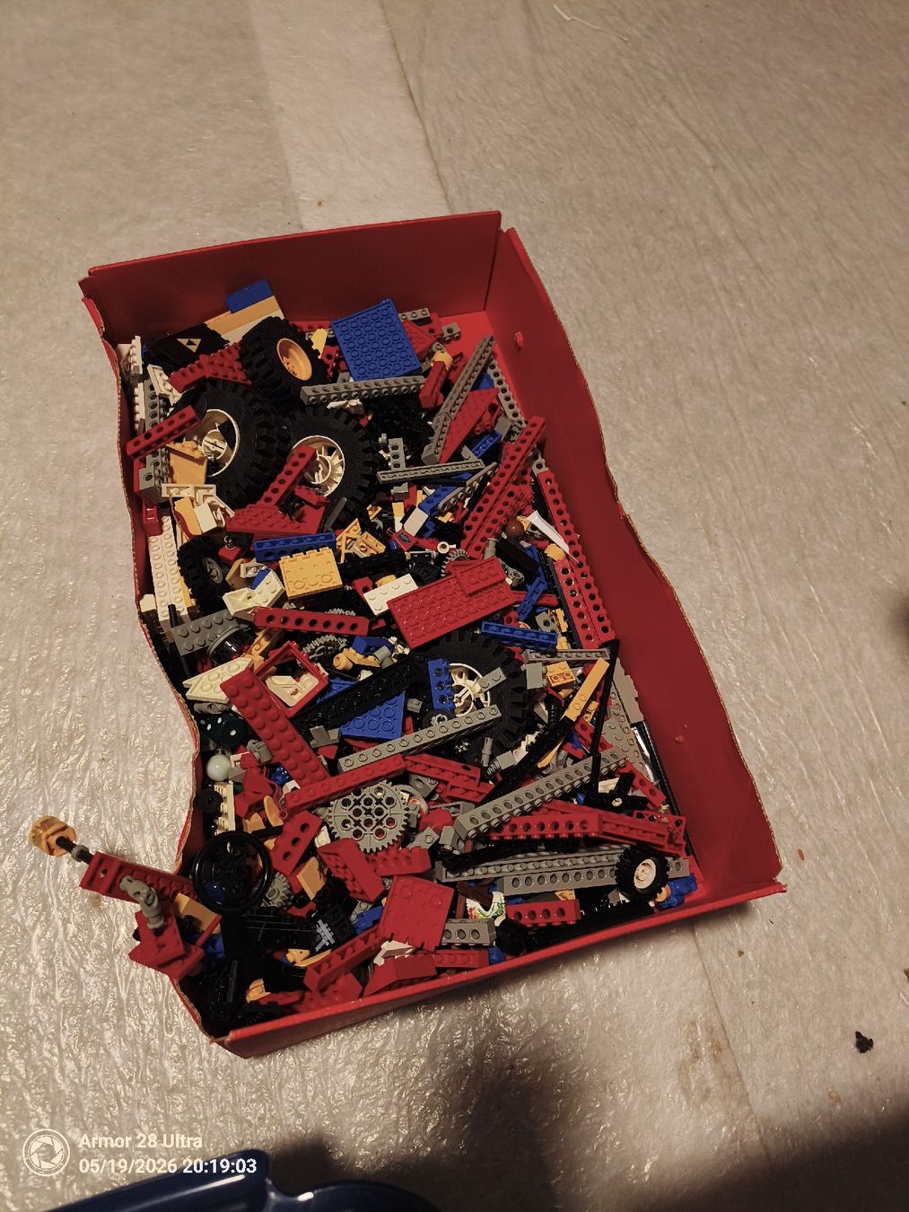 Lego Giocattoli: grosse Box voll mit Lego – Usato da Scherzingen venduto da The-C 4