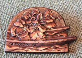 E165 - Basler Fasnachtsplakette Bronze