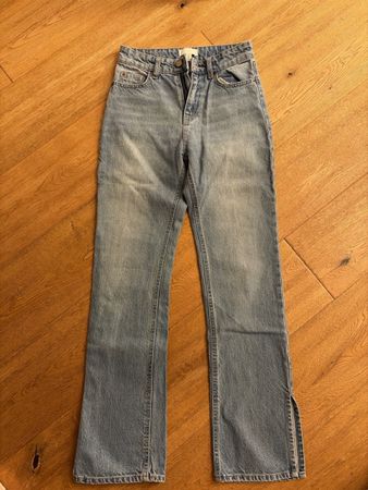 H&M Jeans hellblau mit Schlitz am Bein Grösse 34(164)