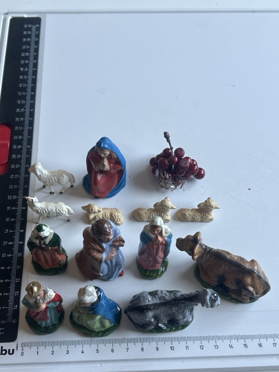 Figuren: Krippenfiguren Set klein Figuren handbemalt(I17) – Gebraucht aus Neuenhof von bro_9zsg 1