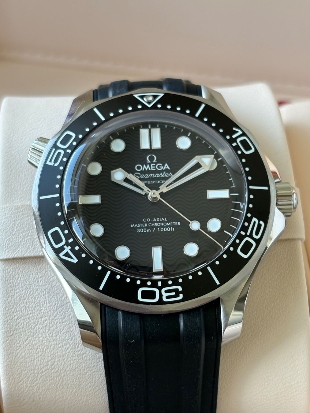 Omega Uhren: OMEGA Seamaster Diver 300M No Date Fullset – Neu (gemäss Beschreibung) aus Birsfelden von Mynos 4