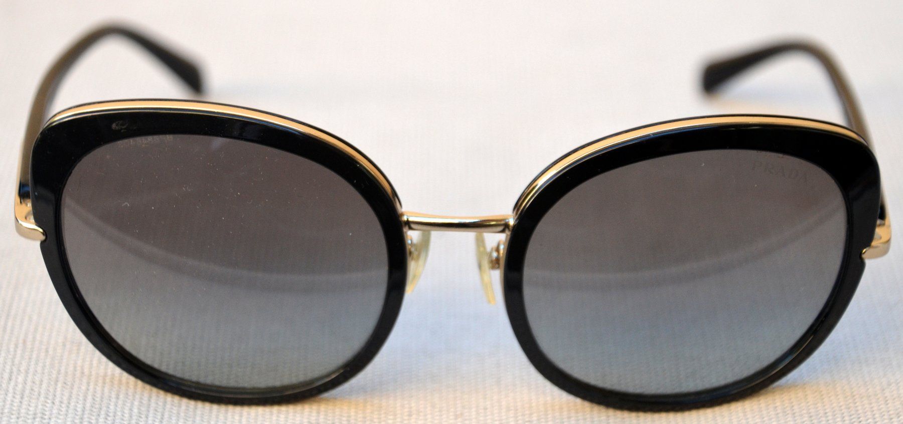 Prada Occhiali & Lenti: Prada SPR52O Sonnenbrille  /  lunettes de soleil – Usato da Collonges venduto da arashee 3
