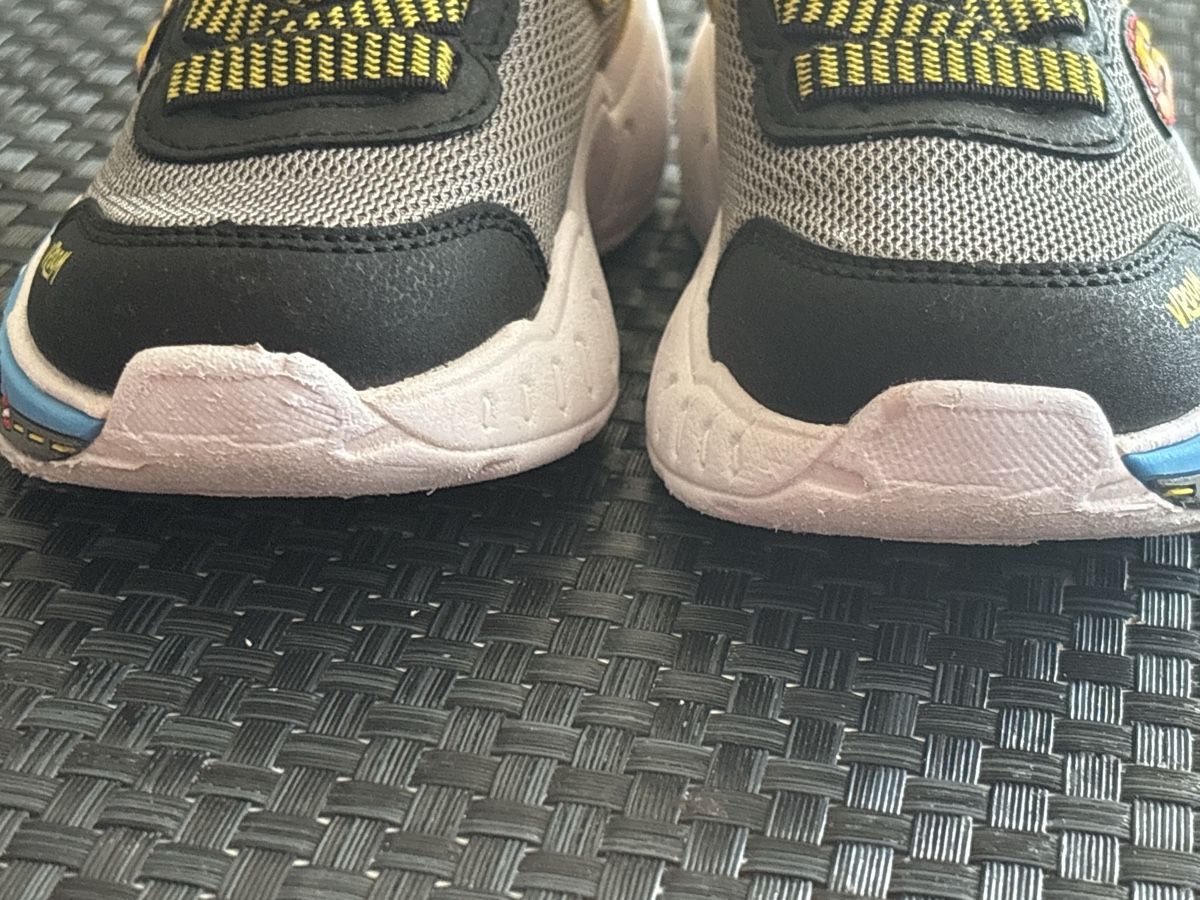 Skechers Schuhe für Jungen: Skechers Schuhe Grosse 22 – Gebraucht aus Ehrendingen von Katy28 1