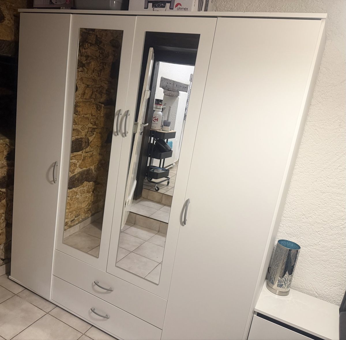 Schränke: Armoire – Gebraucht aus Corcelles NE von mic_262j