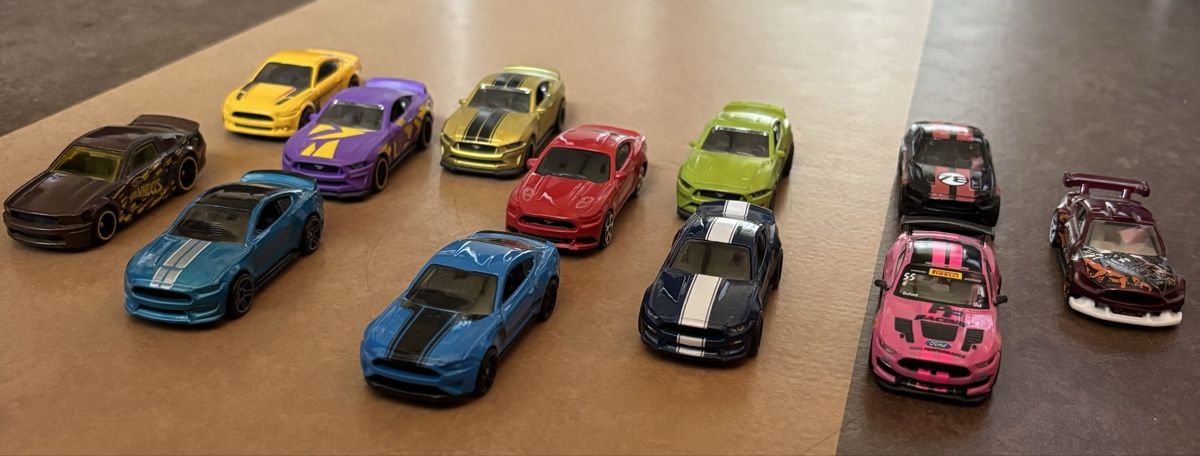 Modellini d'auto: Modellautos Mustangs (Sammler)  – Nuovo (secondo la descrizione) da Brüttisellen venduto da Sese_99