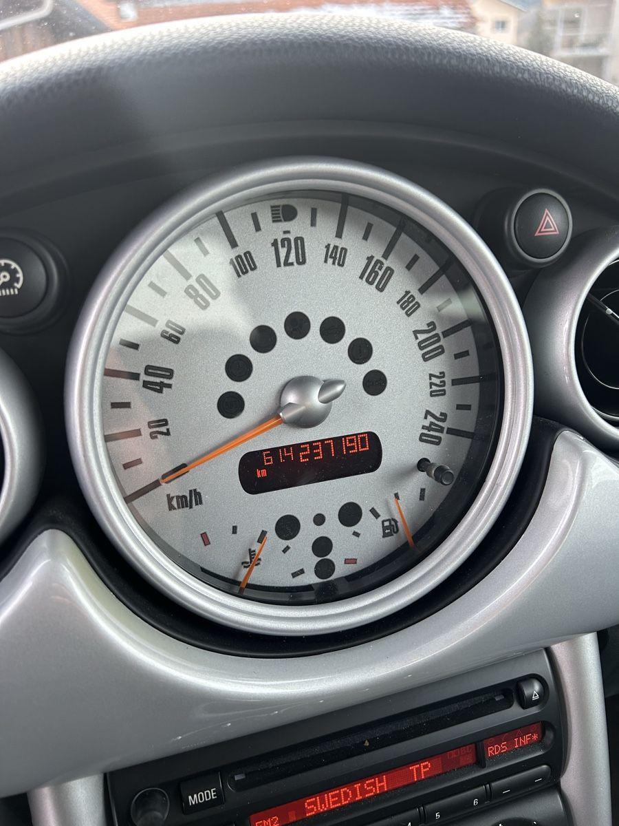 Mini Autos: Mini Cooper One – Gebraucht aus SCHÜPBACH von 2002-tii 8