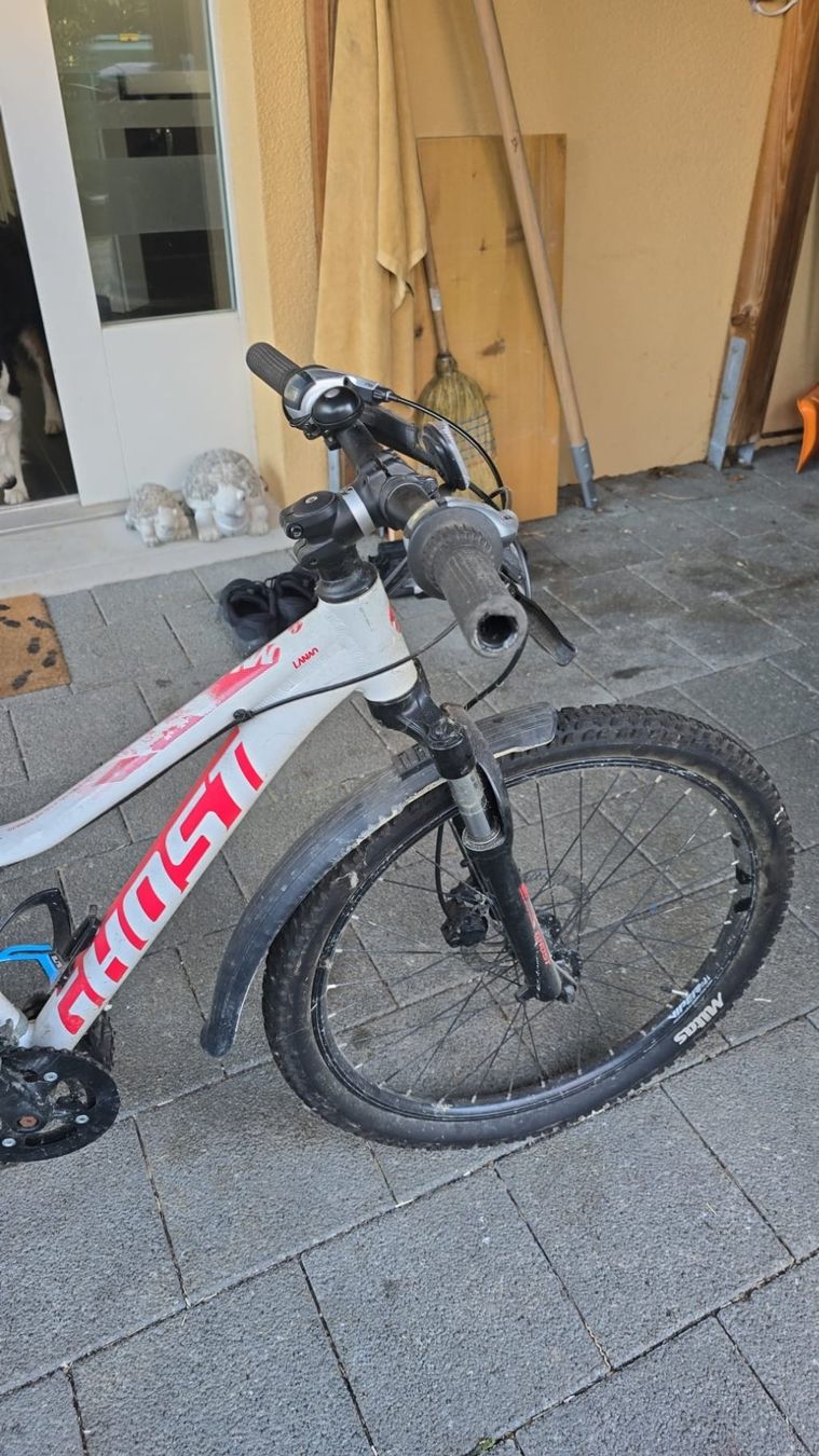 Ghost Biciclette: Kinder Mountainbike "Ghost" 24 Zoll – Usato da Rosshäusern venduto da ReberSandro 1