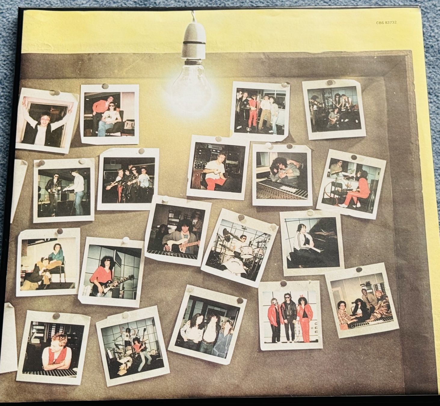 Dischi in vinile: Trust - Box Set 3 LPs mit Poster – Usato da Triesen venduto da Ot1100 4