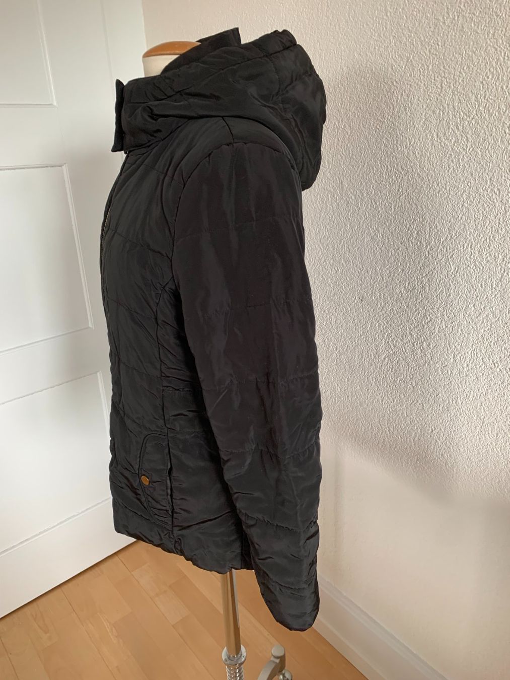 H&M Giacche: H&M Jacke Gr. S, Schwarz – Usato da Worb venduto da farben20zauber 1
