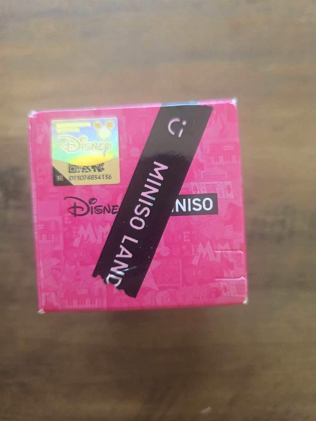 Statuette: Disney x MINISO Mickey Mouse Blind Box OVP Neu – Nuovo e nell'imballaggio originale da Basel venduto da Russell.G 2