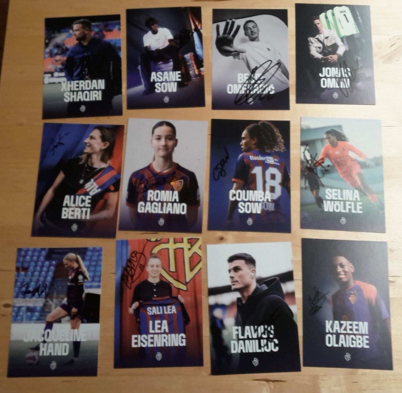 Autografi: 12 seltene fc basel autogrammkarten – Usato da binningen venduto da bergen00