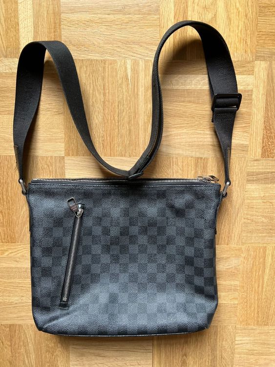 LOUIS VUITTON Damier Graphite Mick PM 913141