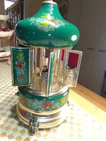 Vintage Zigarettenspieluhr , Lippenstiftkarussel Handbemalt