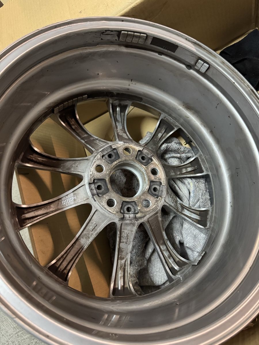 BMW Cerchioni: BMW M166 Felge M5 E60 – Usato da Wohlen AG venduto da Markomakii 2