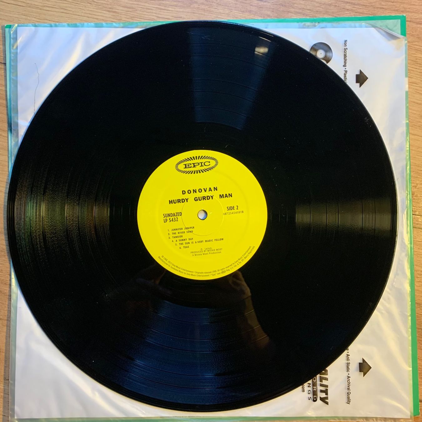 Dischi in vinile: DONOVAN - HURDY GURDY MAN...RE US 2013...VG++/VG++ – Usato da Gals venduto da Diskopatshop 2