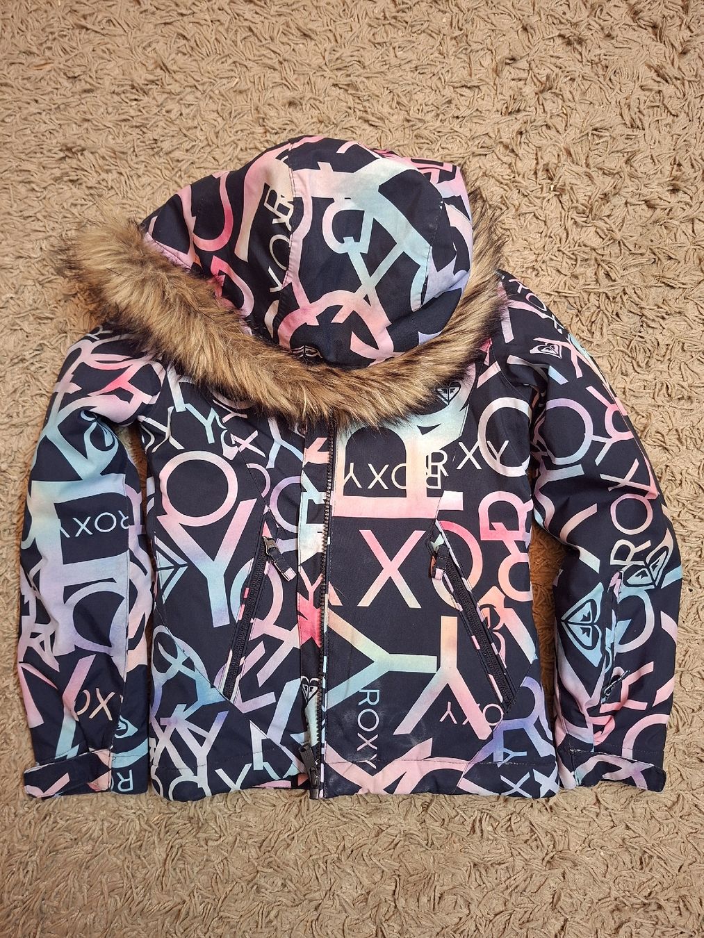 Roxy Ensembles: Skianzug Roxy Mädchen Grösse 128 – D'occasion à Därstetten par Re_Dude 2