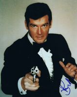 Roger Moore 1927-2017 Autogramm signiert Foto 20x25cm