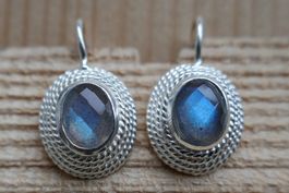 Ohrhänger in Silber mit Labradorit