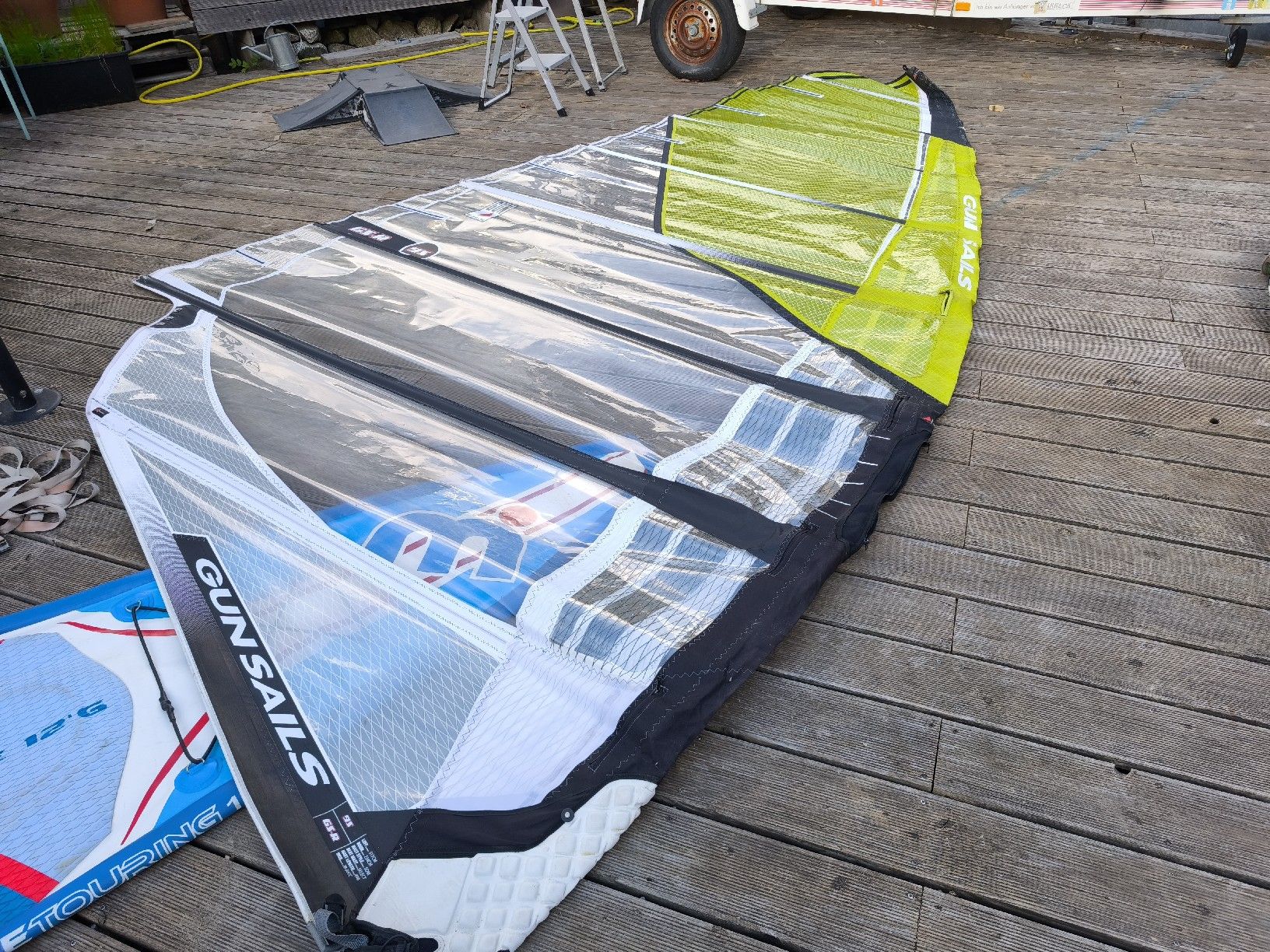 Surfen: Windsurfsegel Gunsail 9.5 Race 4 Camber – Gebraucht aus Göschenen von kai_9ppg
