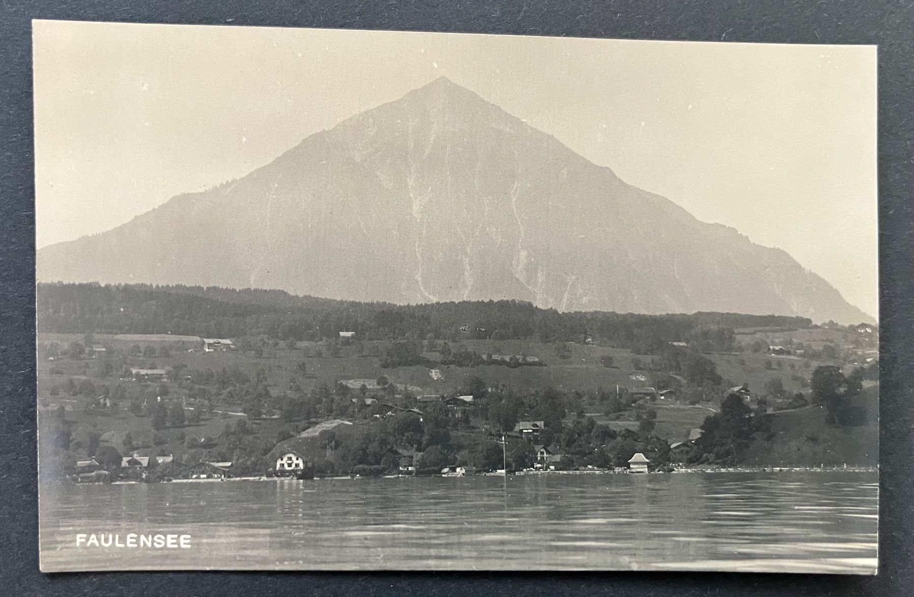Cartes postales: Faulensee am Thunersee mit Niesen / ca. 1930 – D'occasion à Ostermundigen par DaxKarten-75