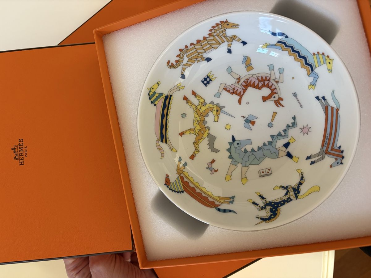 Hermès Piatti di portata: Hermes epopee dish neu – Nuovo e nell'imballaggio originale da Kilchberg ZH venduto da cruella