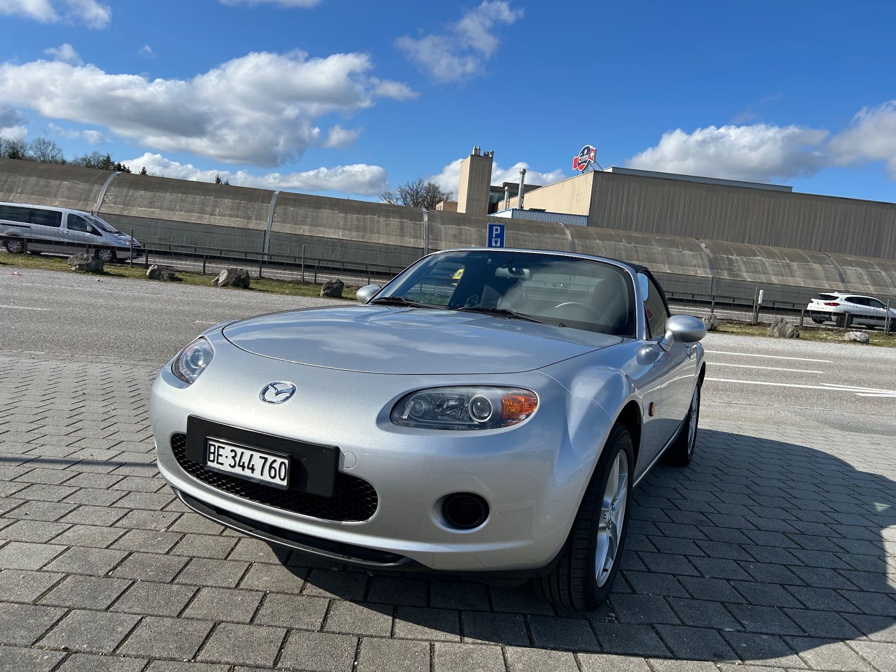Automobili: Mazda MX-5 1,8 16V Confort – Usato da Koppigen venduto da Dragstarcello 2