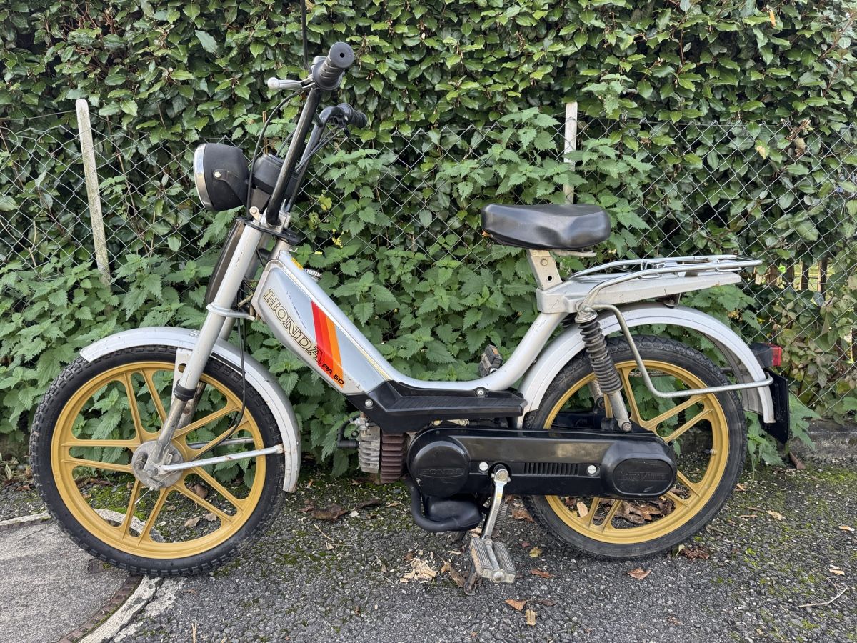 Honda Ciclomotori: Honda Camino PA50 – Usato da Yvonand venduto da Hondaaaaaaa