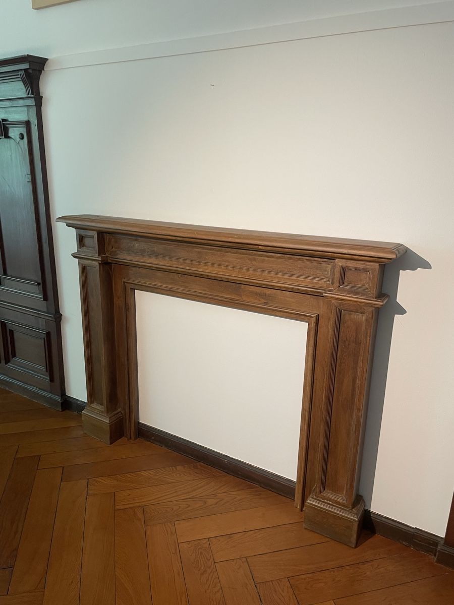 Tutte le decorazioni: Kaminumrandung – Usato da Basel venduto da Biriba 3