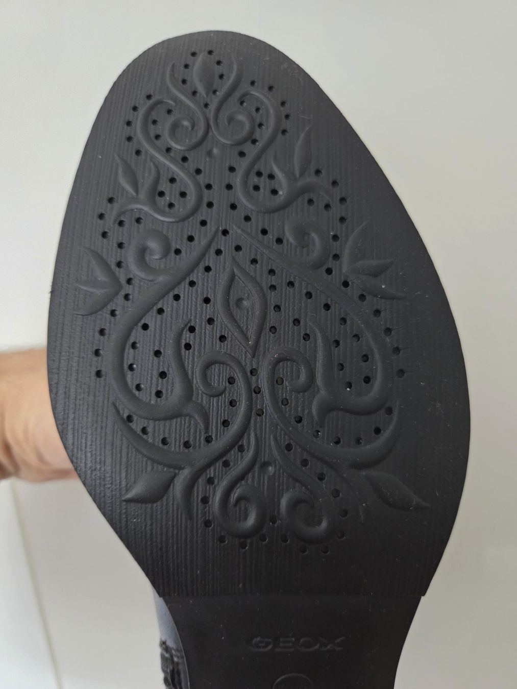 Geox Scarpe da donna: Bottines en cuir Geox noires Pointure 39 - NEW – Nuovo (secondo la descrizione) da Carouge GE venduto da Franllo 7