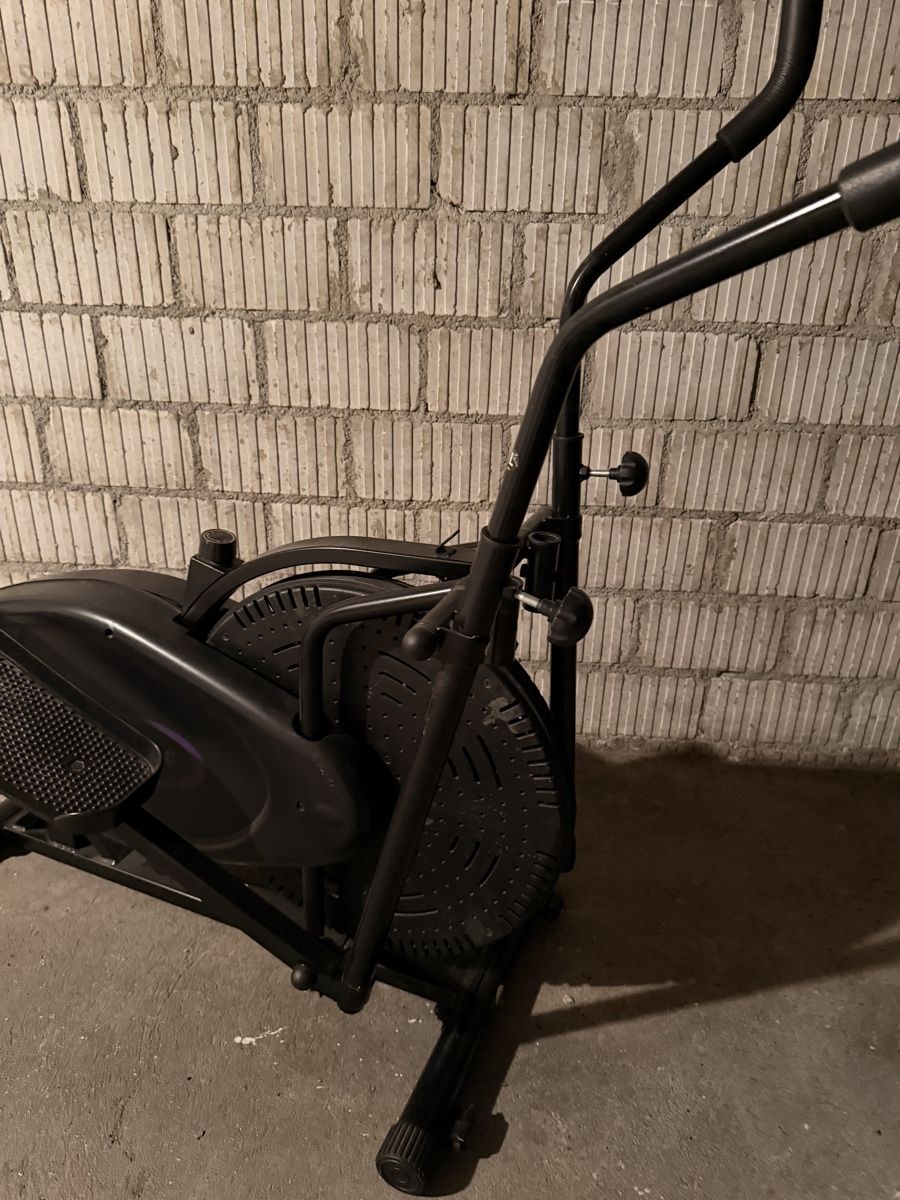 Hometrainer: Ellittica usata – Usato da Buchs AG venduto da mas_vd2v 3