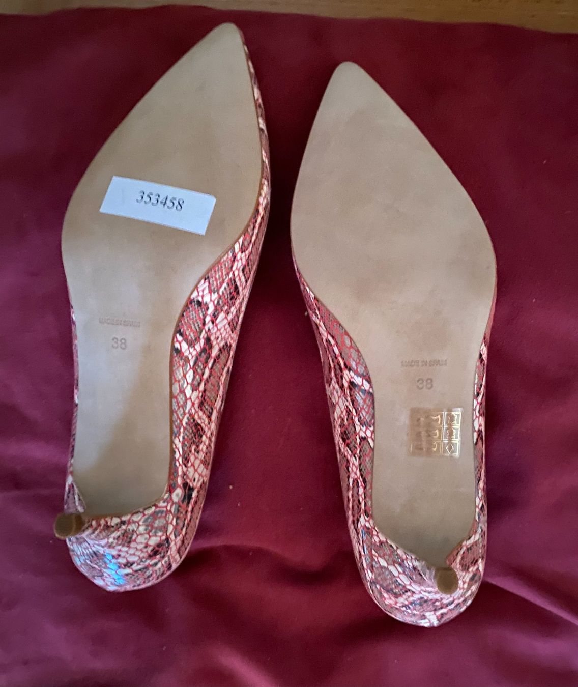 Scarpe da donna: Schöne Lederpumps Grösse 38 NEU – Nuovo (secondo la descrizione) da Volketswil venduto da schnapp01 2