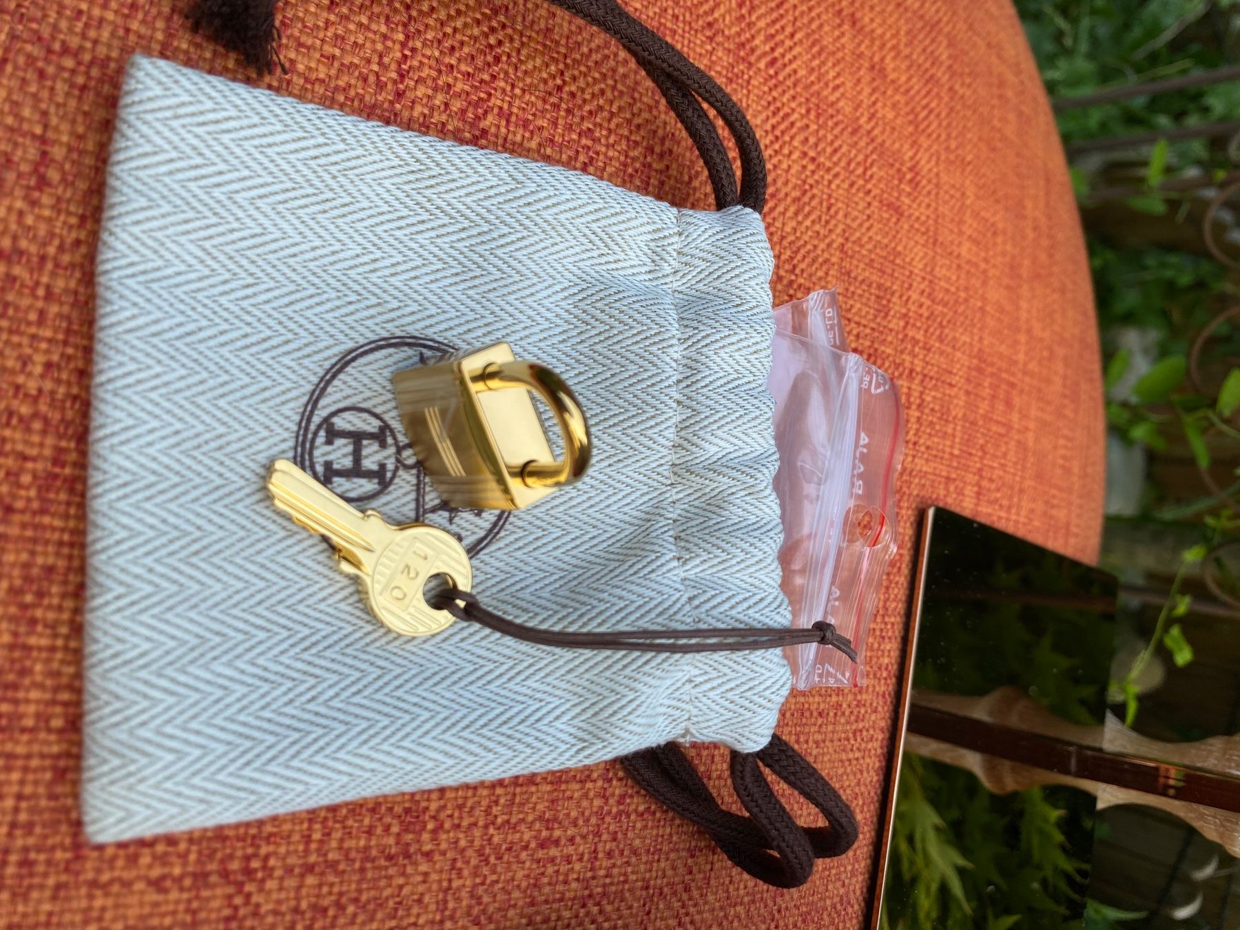 Hermès Borse da donna: Hermes picotin 18 étoupe ghw – Nuovo e nell'imballaggio originale da Plan-les-Ouates venduto da mbo_lr8w 4