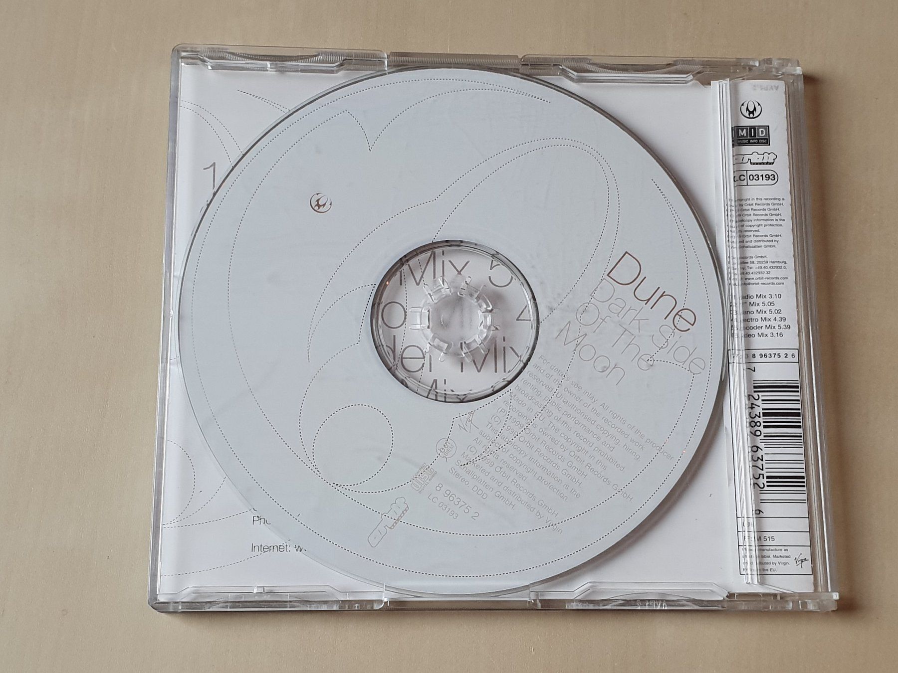CDs: Dune Dark Side of the Moon – Gebraucht aus Stansstad von collectorsshop 1